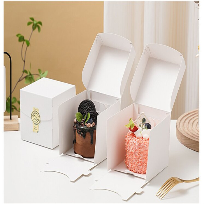 Cake box from DisposablesInc.com. The best import service in China. Import your disposable items from us.